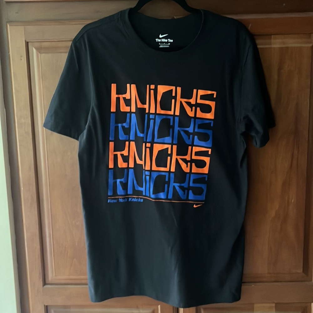Limited Edition Nike NY Park N Shop Knicks T-Shirt